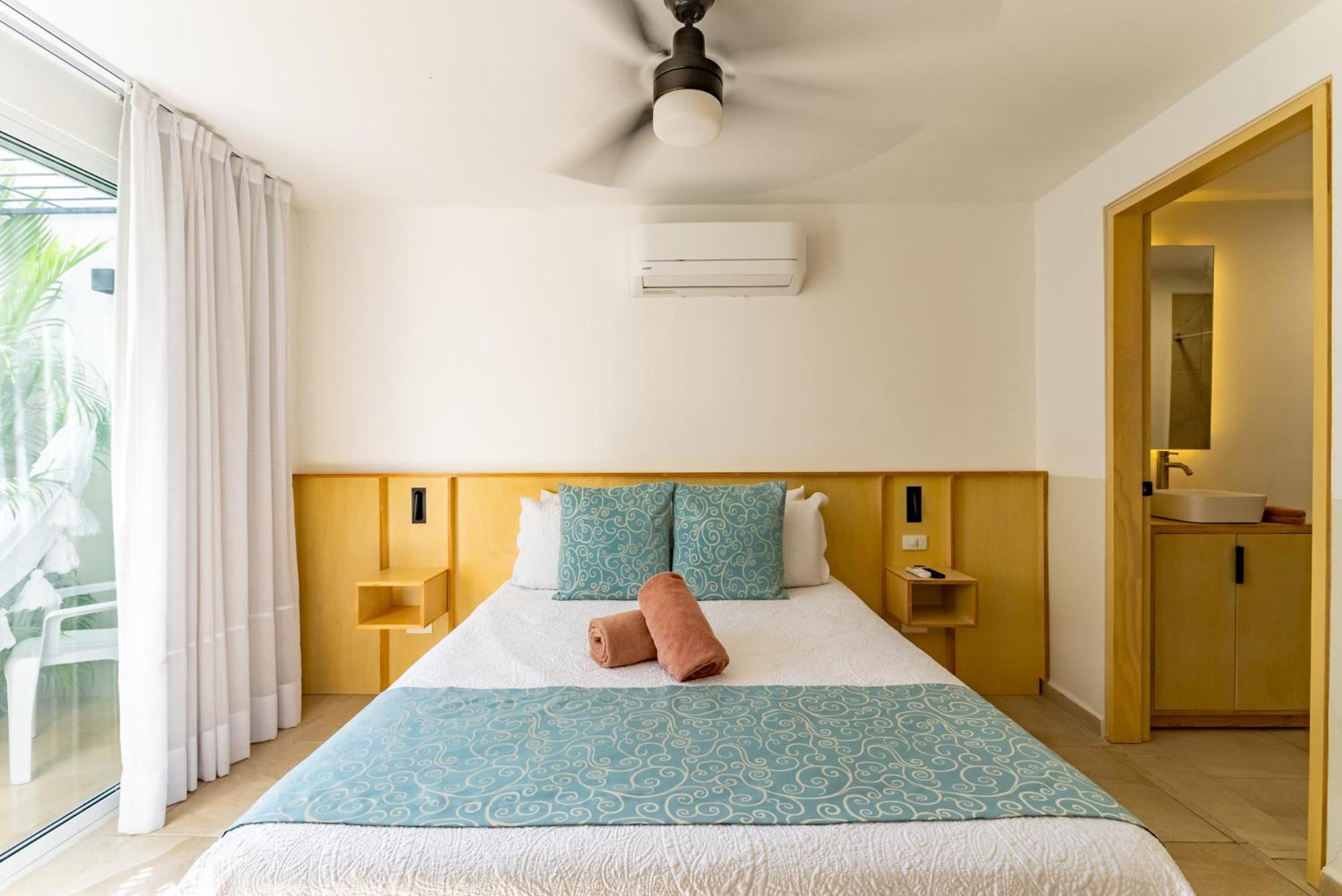 Bed Away Studios Cancún Exteriör bild