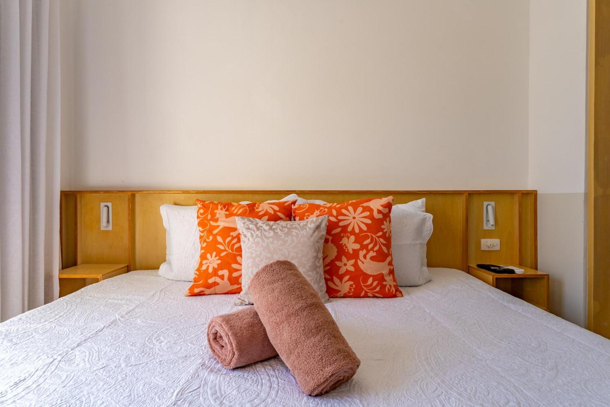 Bed Away Studios Cancún Exteriör bild