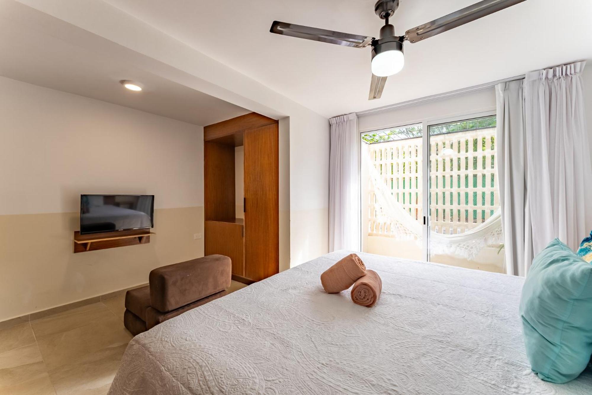 Bed Away Studios Cancún Exteriör bild