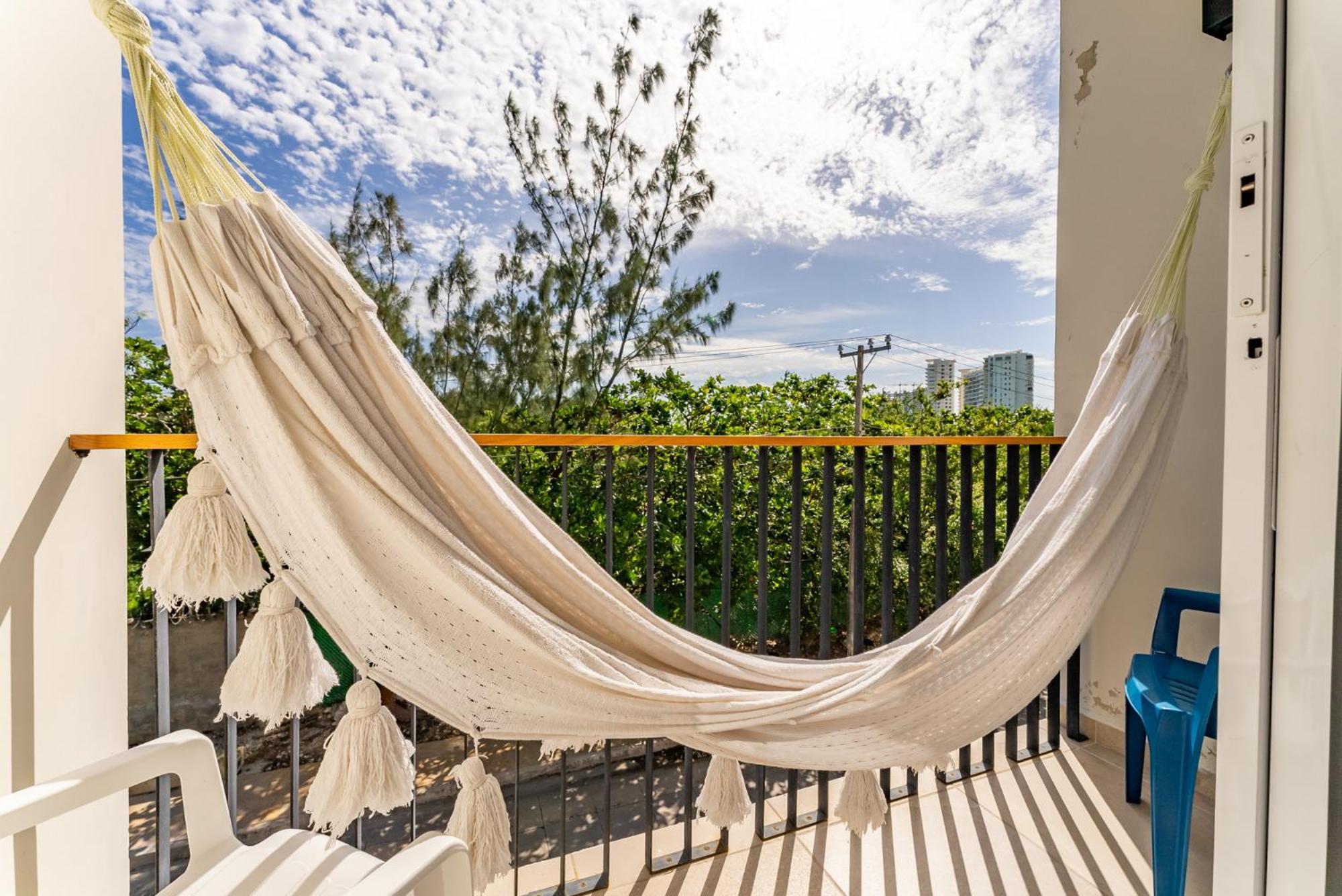 Bed Away Studios Cancún Exteriör bild